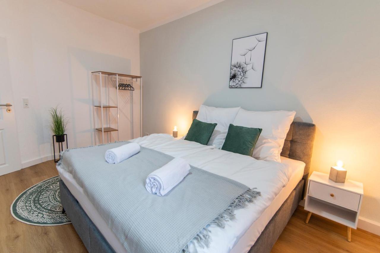 Peter Apartments - Wohnung 90Qm, 3 Schlafzimmer, Kueche, Wohnzimmer, Balkon, Netflix Fulda Exterior foto