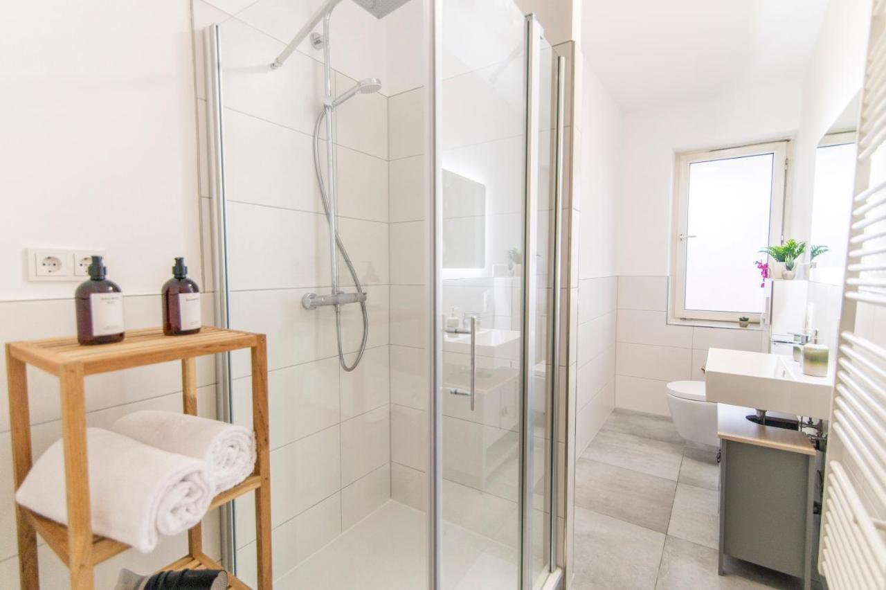 Peter Apartments - Wohnung 90Qm, 3 Schlafzimmer, Kueche, Wohnzimmer, Balkon, Netflix Fulda Exterior foto