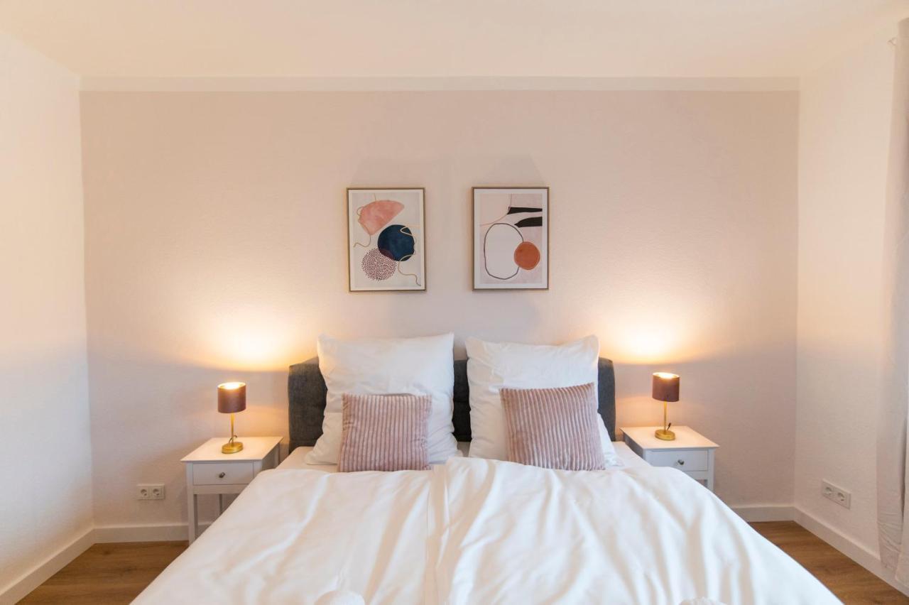 Peter Apartments - Wohnung 90Qm, 3 Schlafzimmer, Kueche, Wohnzimmer, Balkon, Netflix Fulda Exterior foto